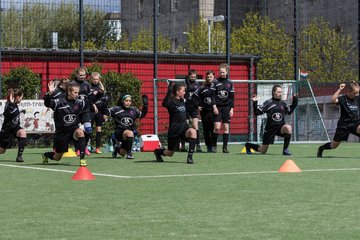 Bild 40 - B-Juniorinnen St.Pauli - C-Juniorinnen SV Steinhorst : Ergebnis: 1:2